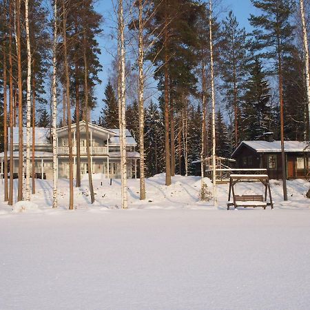 Lomapesae Cottages Pertunmaa Екстериор снимка