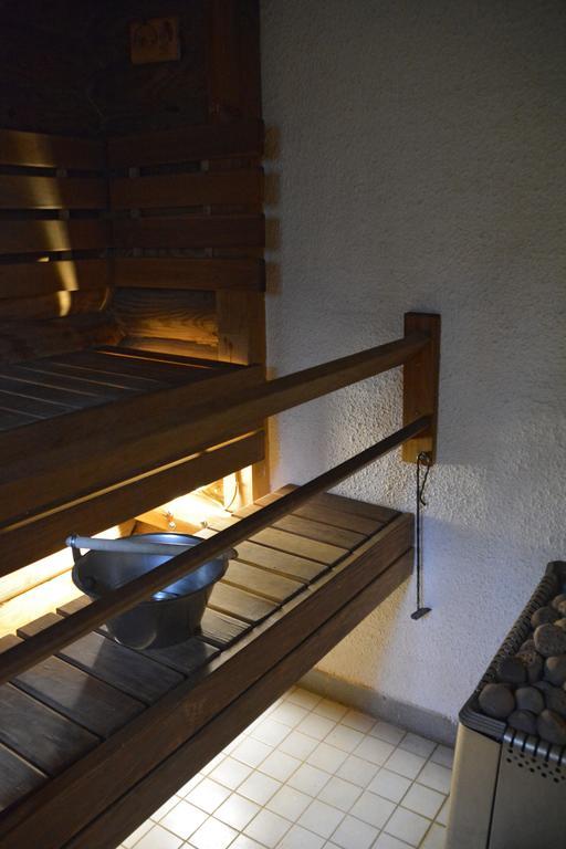 Lomapesae Cottages Pertunmaa Стая снимка