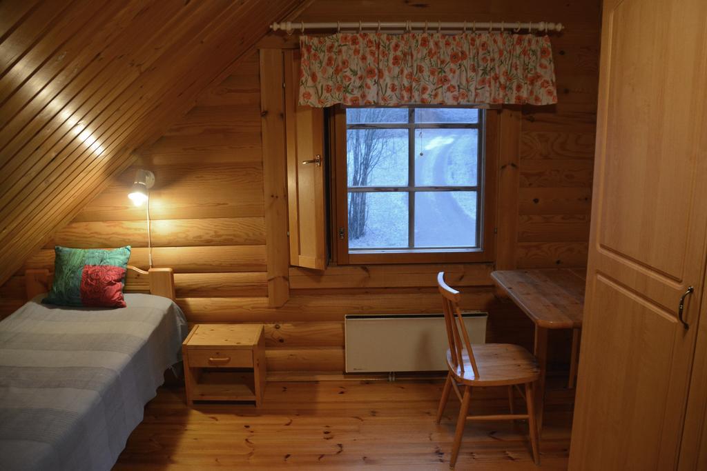 Lomapesae Cottages Pertunmaa Стая снимка
