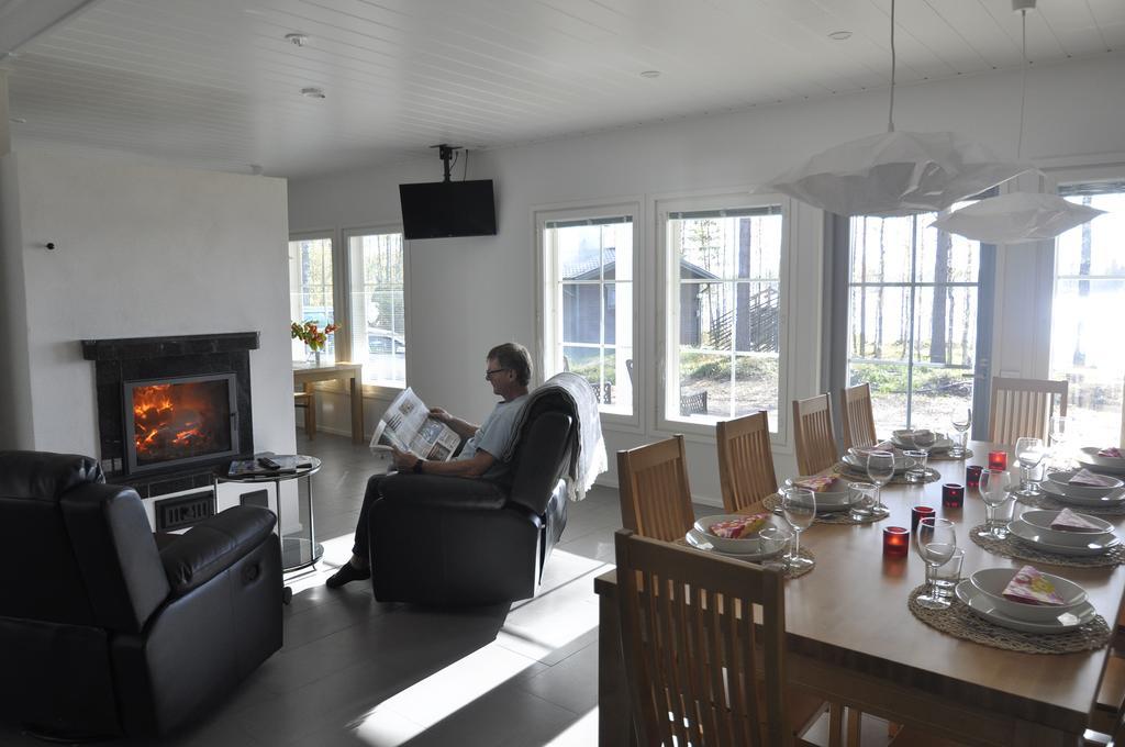 Lomapesae Cottages Pertunmaa Стая снимка