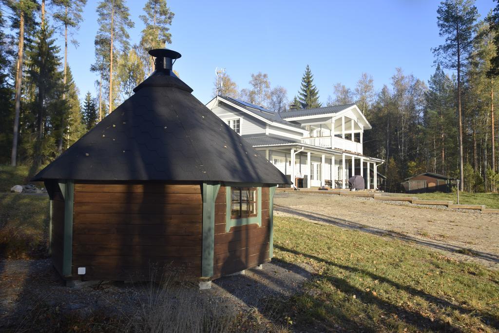 Lomapesae Cottages Pertunmaa Стая снимка