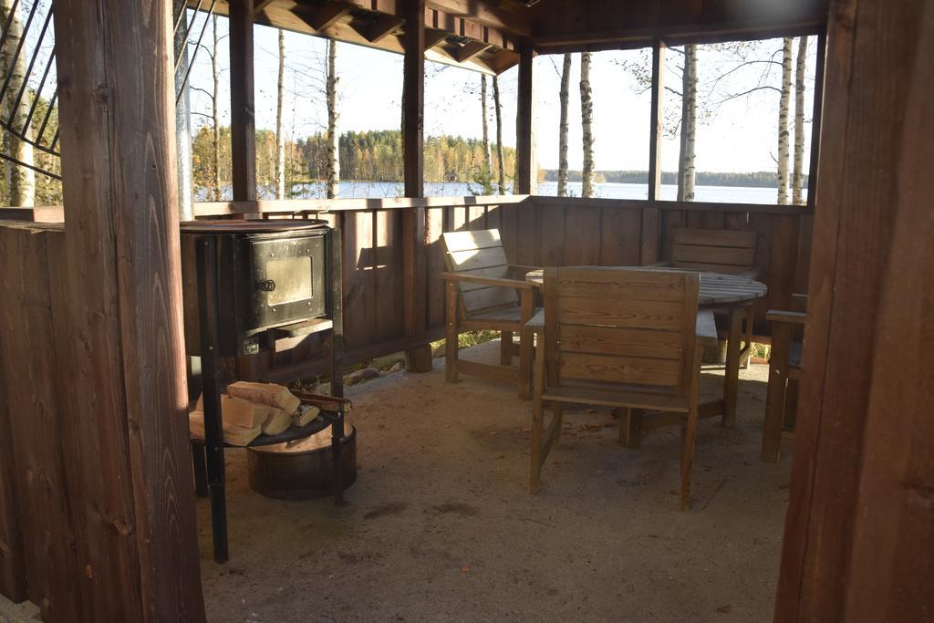 Lomapesae Cottages Pertunmaa Стая снимка