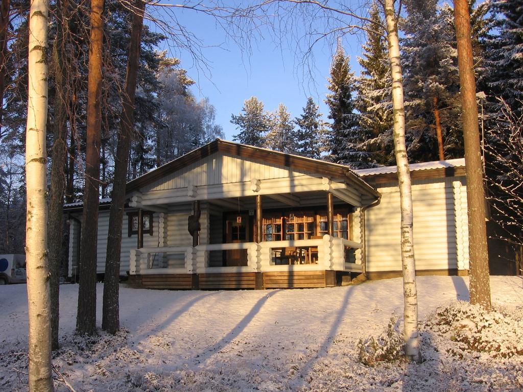 Lomapesae Cottages Pertunmaa Стая снимка